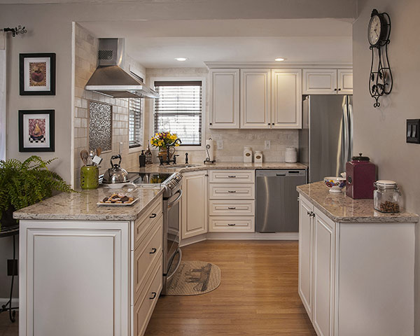 The Reasons Why White Cabinets Remain Ever Popular