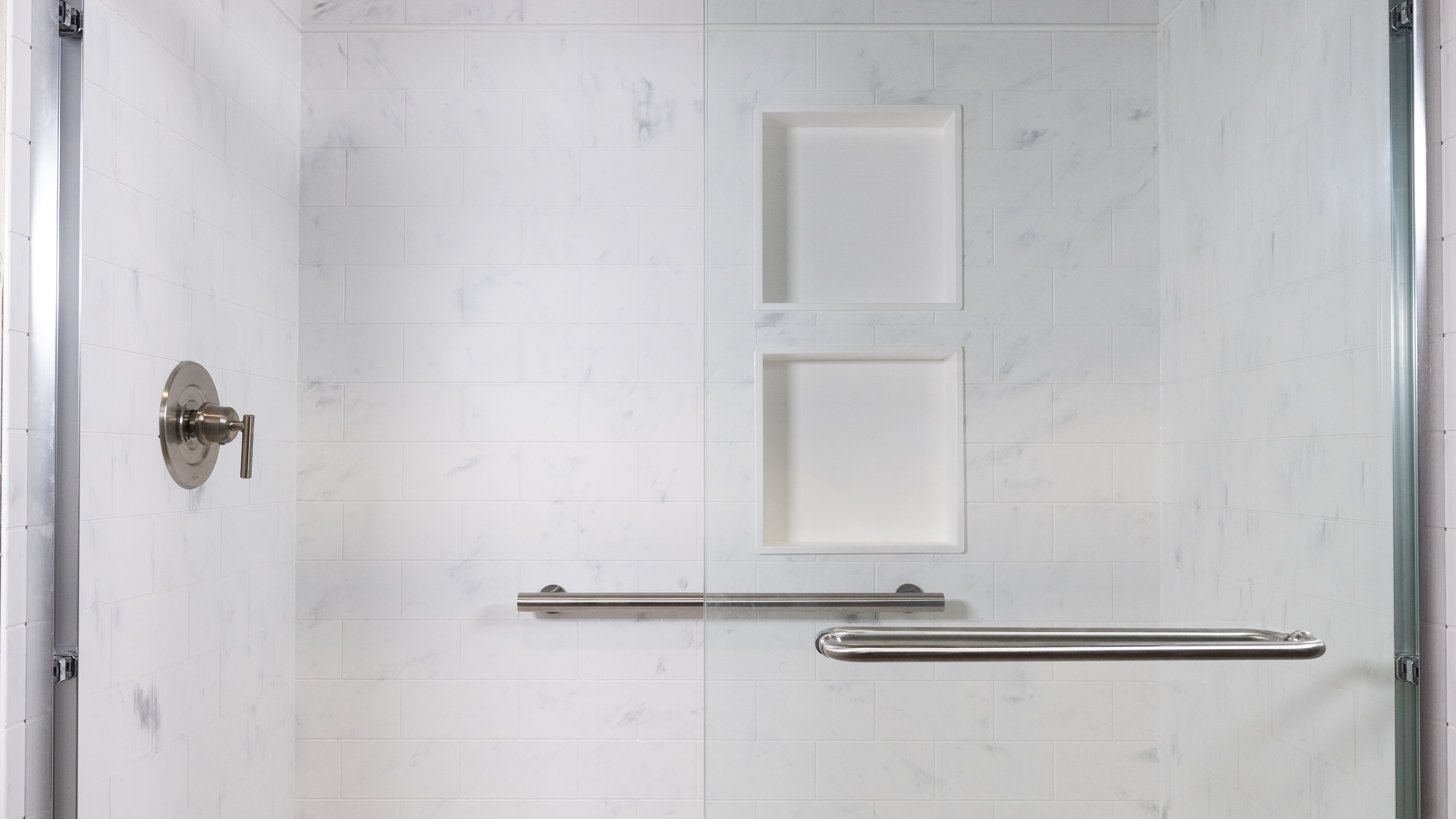 Bath Magic Showroom Mockup (3)