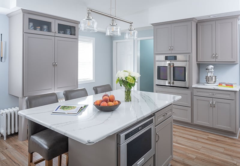 Open_Kitchen_with_Large_Island