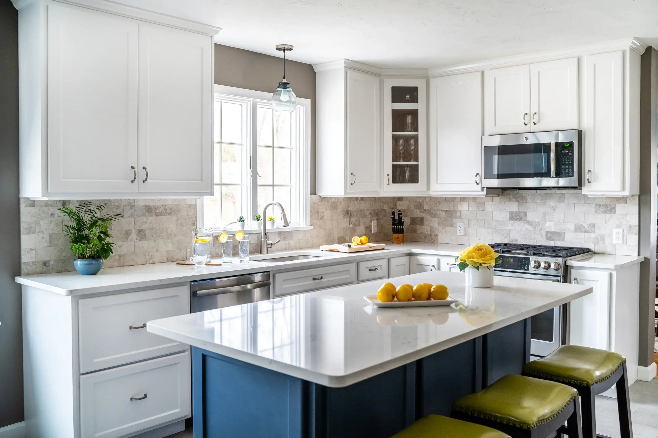 KM_Kitchen_Comeau_after_001 - Large