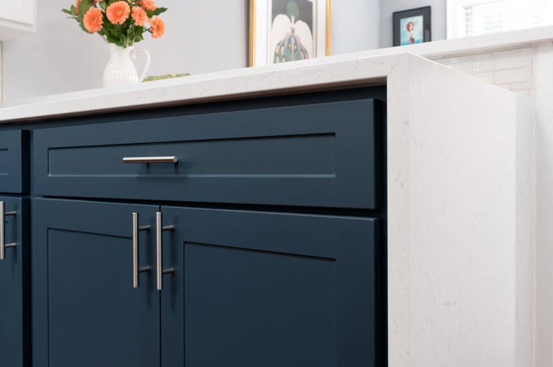 knobs-pulls-feature