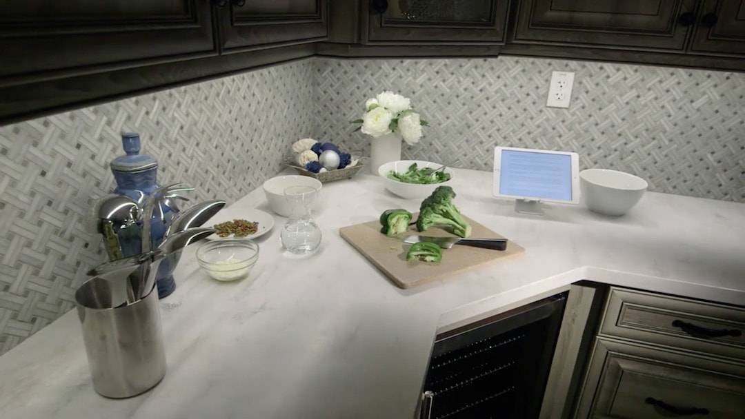 under-cabinet-lighting-countertop-view-min
