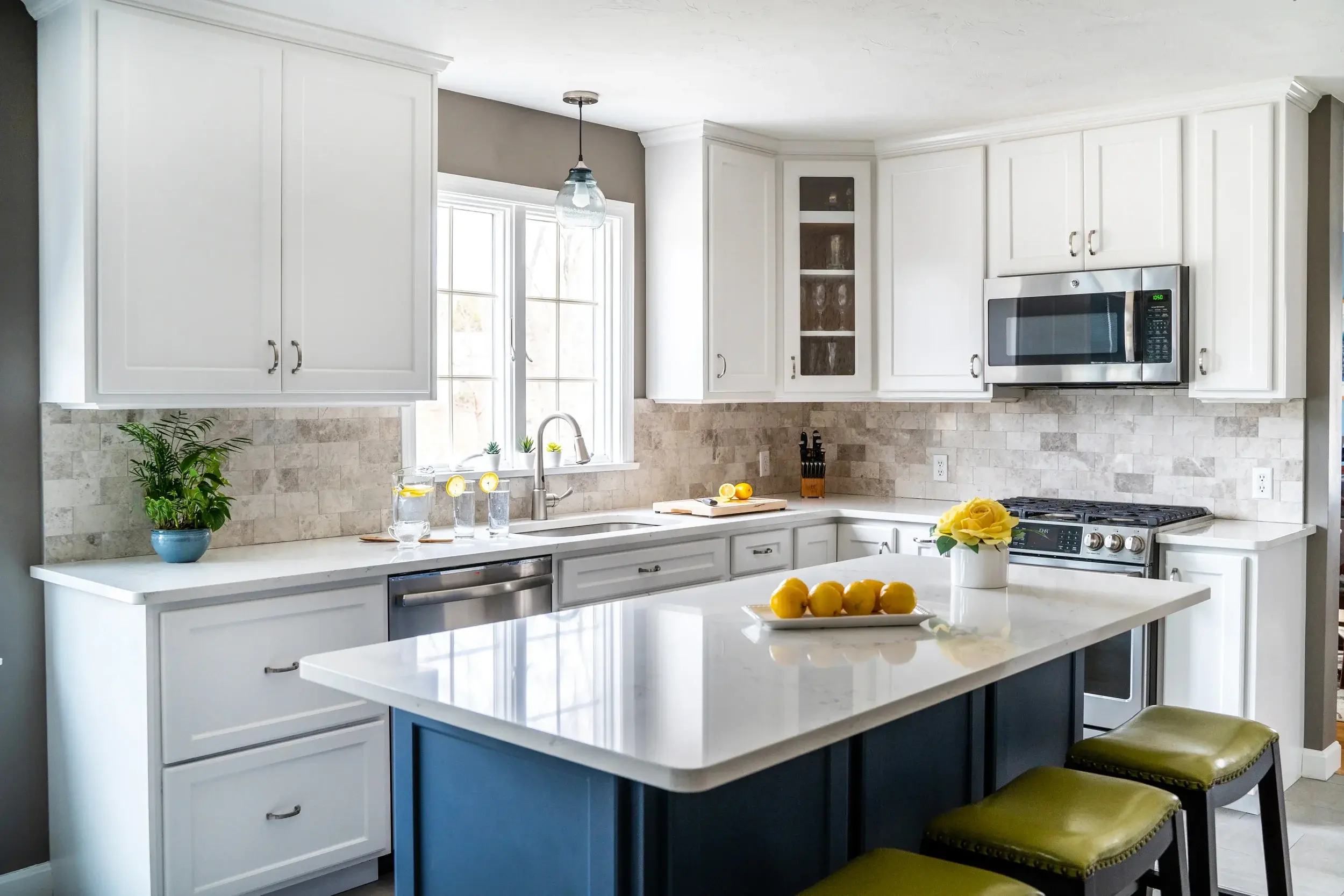 KM_Kitchen_Comeau_after_001 - Large