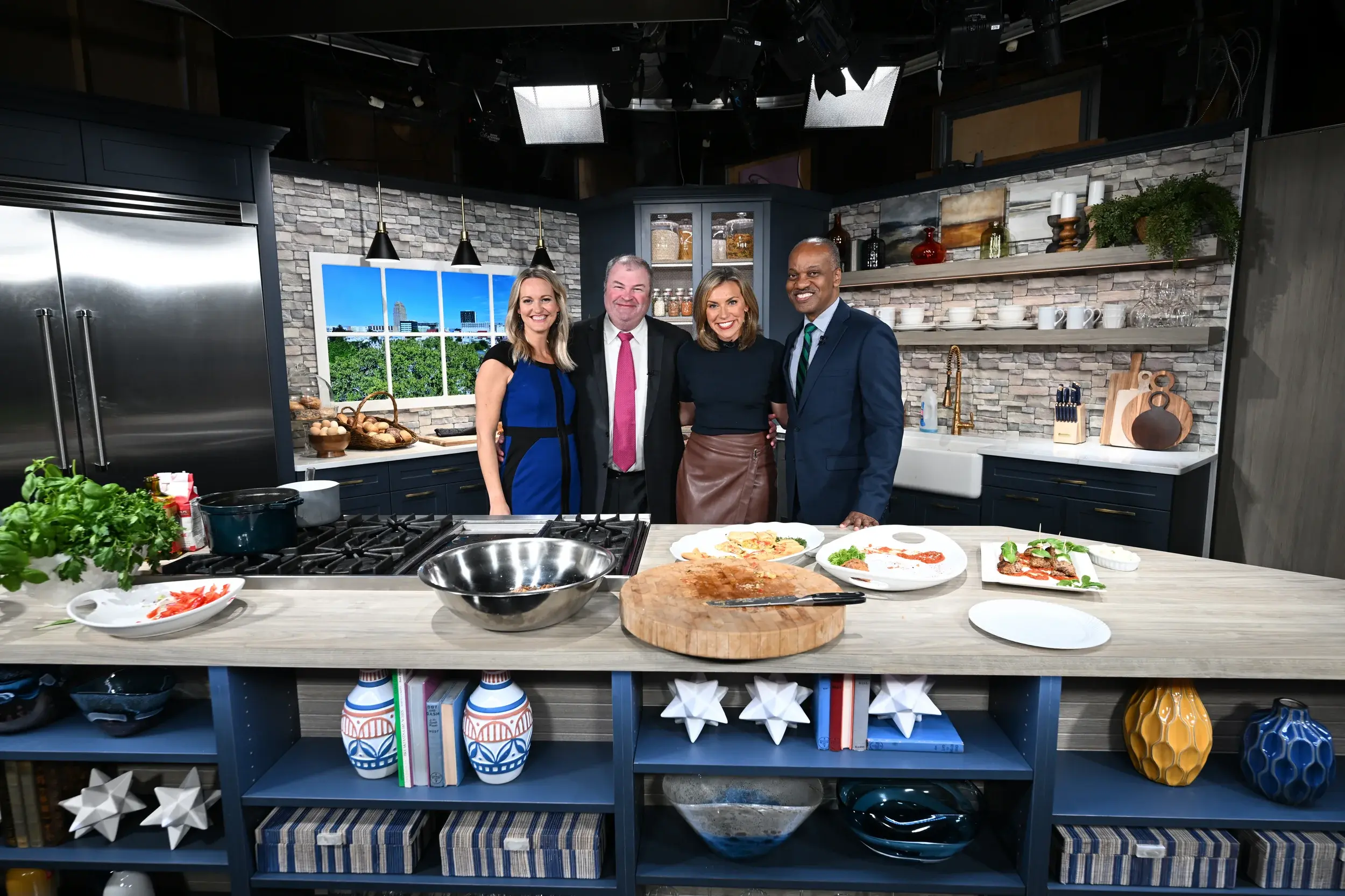 KM_WFMZ_reveal_2023_011 - Large