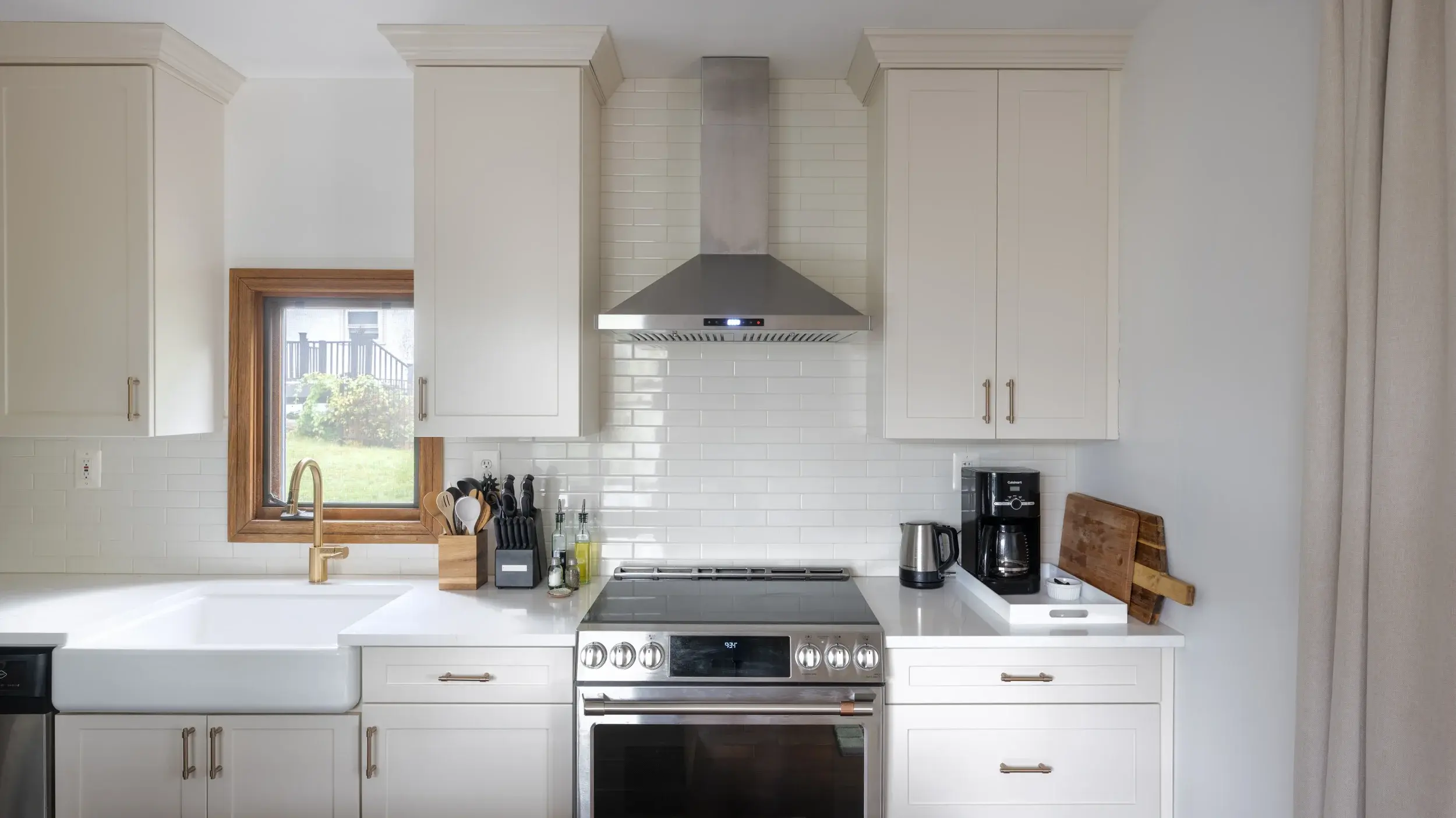 Kitchen Magic Poole Kitchen-6 - Large