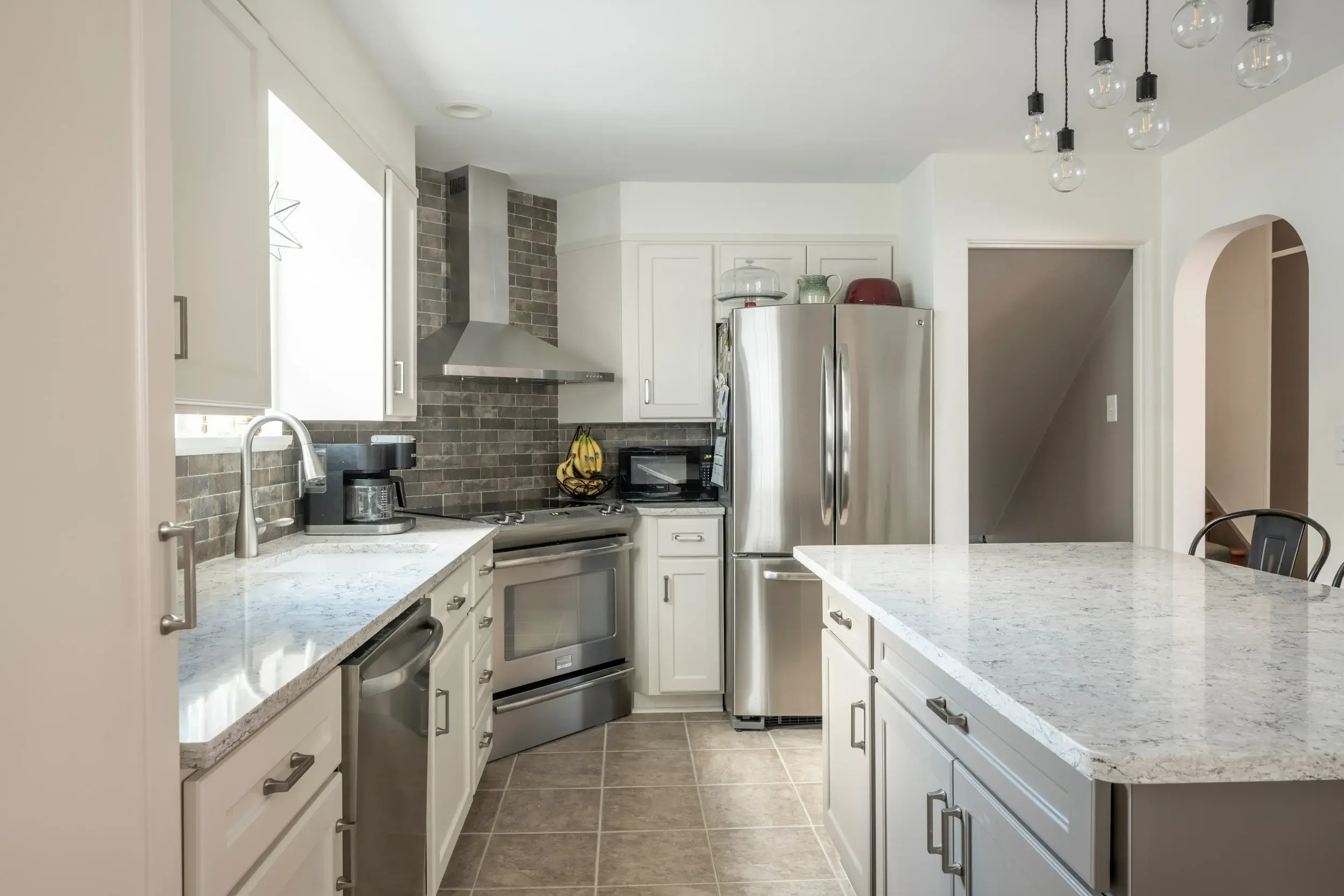 KM Stout Kitchen-2 - Large